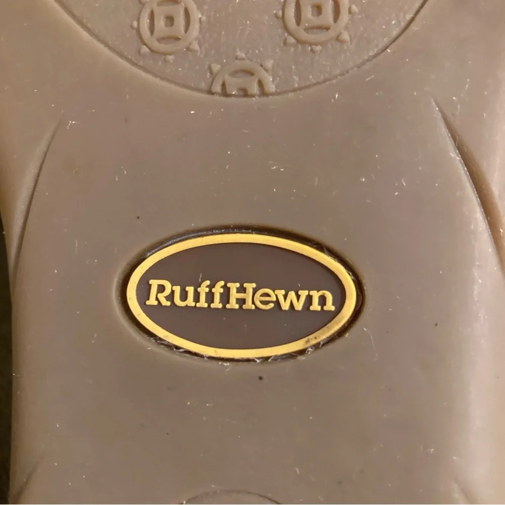 EUC Ruff Hewn Vintage 90s Leather Flip Flop Sandals Gold Tan Size 9M